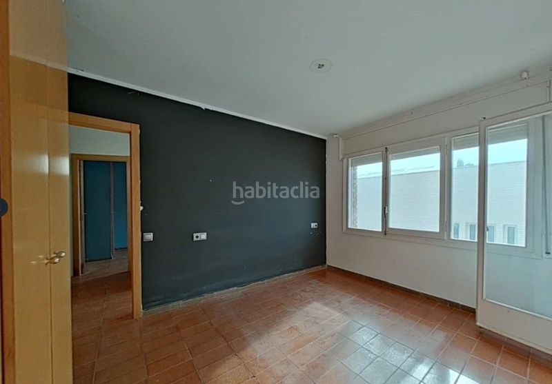 Foto 557d8b7d-57b3-4ad4-bf0a-1f5493f28d89. Pis a Barri Marítim Torredembarra