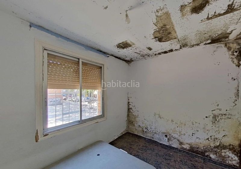 Foto e04b45e8-9f38-41eb-a1f7-fbb9689826ca. Pis a Sant Roc Badalona