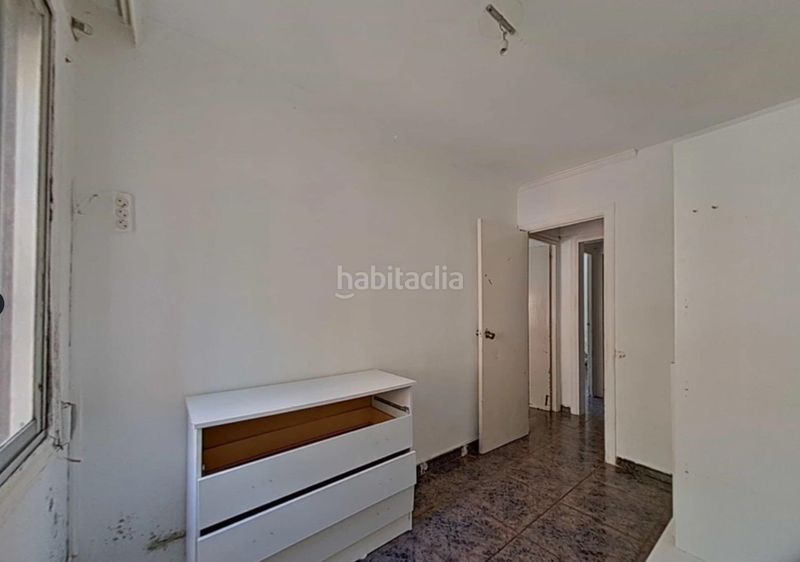 Foto f02b24c8-eceb-4566-9855-1f1252d75237. Pis a Sant Roc Badalona