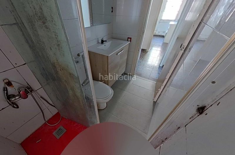 Foto f84d16dc-2753-48ce-acae-30103e1fa59b. Pis a Sant Roc Badalona