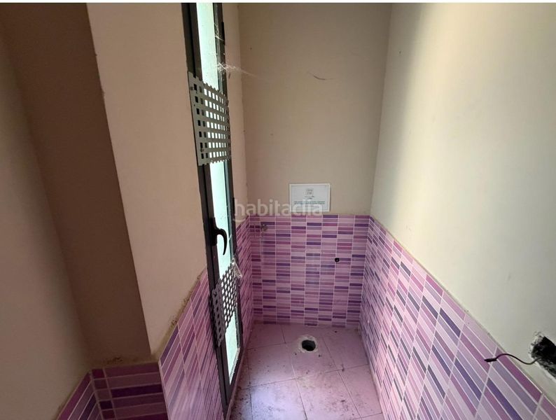 Foto 26ba8e8a-91a4-4e1c-97e3-add33470d864. Local comercial a Nou Eixample Sud Tarragona