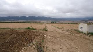 Residential Plot in Yecla. Situada en un entorno privilegiado en yecla, murcia, esta parcel