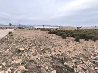 Residential Plot in Yecla. Se vende parcela de 95.000 m, dividida en 7 parcelas en 2 ubicac