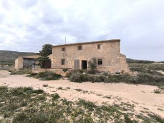 Masia a Jumilla. Descubra una oportunidad única para adquirir un proyecto de rest