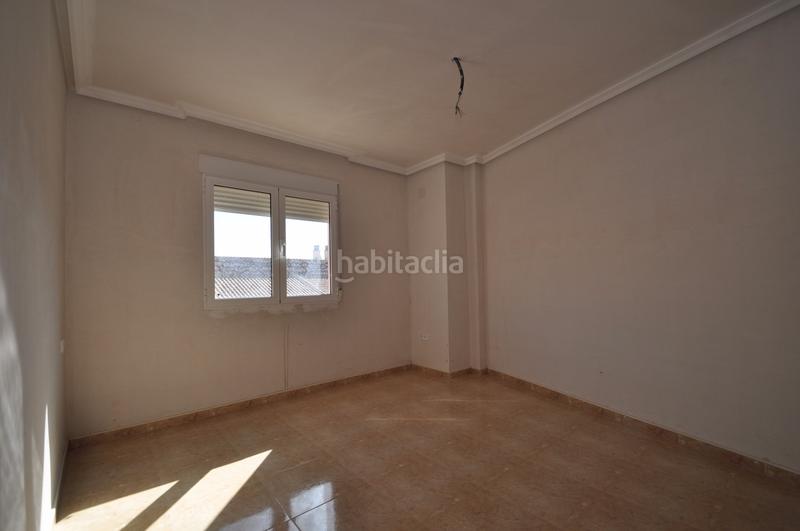 Foto 5582e913-7130-4e13-bc35-8573e370e4ea. Masía casa de pueblo a estrenar , a 5 minutos andando al centro y ayuntamiento. las vistas son sobre las montañas. amplio espacio en Ibi