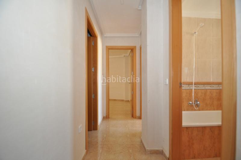 Foto b780780a-53d9-416c-b5fb-3438948d7593. Masía casa de pueblo a estrenar , a 5 minutos andando al centro y ayuntamiento. las vistas son sobre las montañas. amplio espacio en Ibi