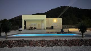 Casa en Pinoso. Precio junio de 2025, lista para construir a finales de diciembr