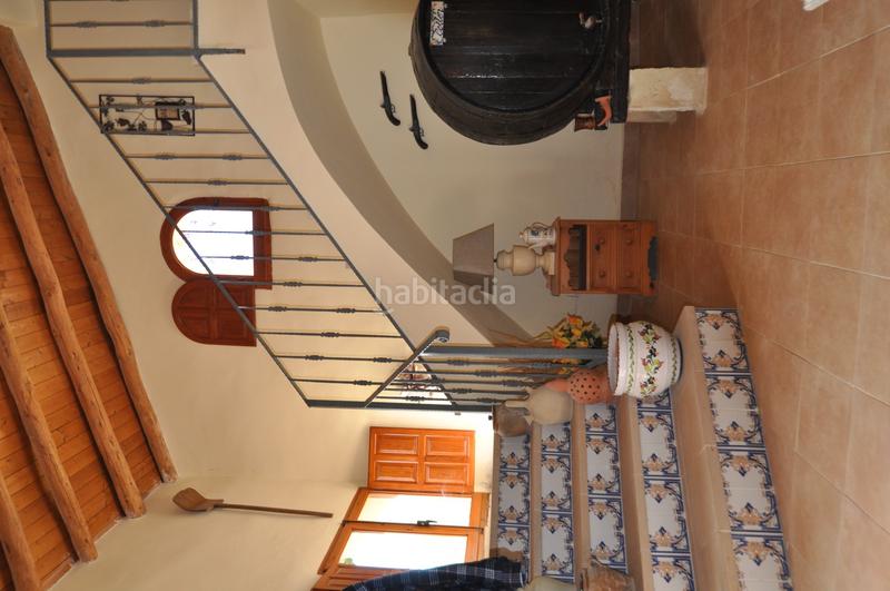 Foto 429b776c-db17-4f18-acad-81bbefc7ed41. Casa esta espaciosa villa de 4 dormitorios y 2 baños en chinorlet ofrece una excelente combinación de reformas completas y espacio para en Monòver