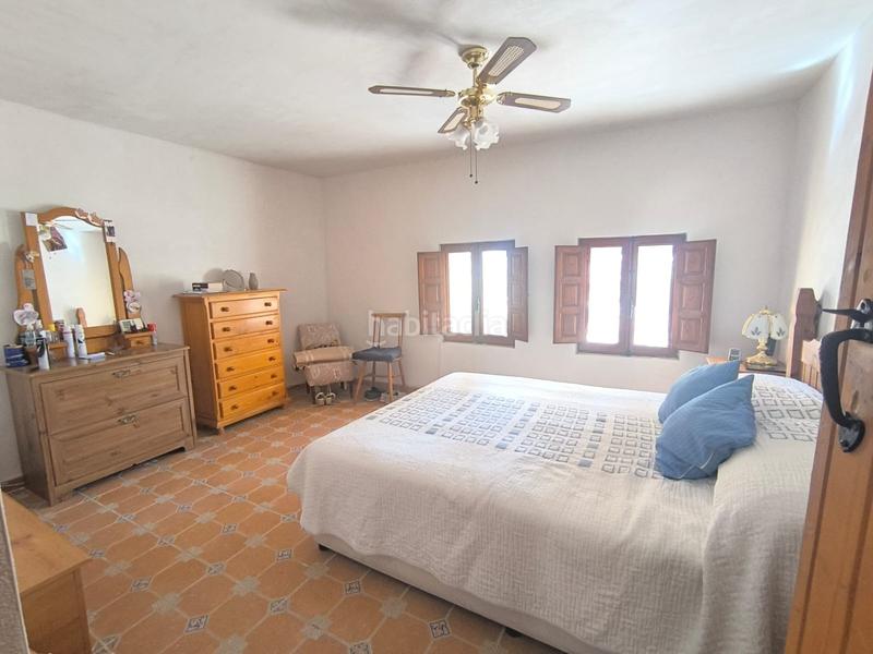 Foto 5a6ff852-325d-4815-95c0-ead9d81b78ef. Casa esta espaciosa villa de 4 dormitorios y 2 baños en chinorlet ofrece una excelente combinación de reformas completas y espacio para en Monòver