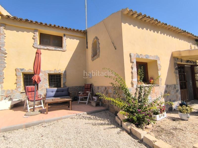 Foto 629152b2-9185-4646-857a-203682bf2373. Casa esta espaciosa villa de 4 dormitorios y 2 baños en chinorlet ofrece una excelente combinación de reformas completas y espacio para en Monòver
