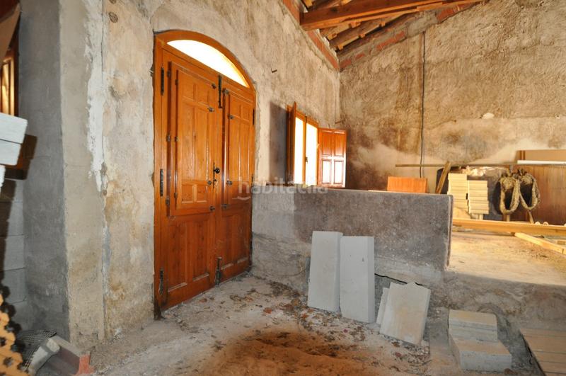 Foto 78ad3da5-62b3-4fec-8273-9e09f9187d05. Casa esta espaciosa villa de 4 dormitorios y 2 baños en chinorlet ofrece una excelente combinación de reformas completas y espacio para en Monòver
