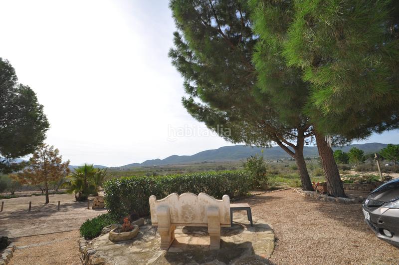 Foto a80ce55a-9b06-42f5-bc23-bd037edfdf97. Casa esta espaciosa villa de 4 dormitorios y 2 baños en chinorlet ofrece una excelente combinación de reformas completas y espacio para en Monòver