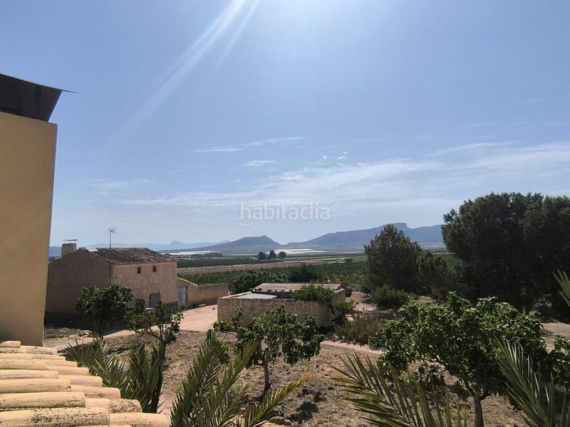Foto c9e940fc-8903-49e6-825b-f7fd7d0e02f2. Casa esta espaciosa villa de 4 dormitorios y 2 baños en chinorlet ofrece una excelente combinación de reformas completas y espacio para en Monòver