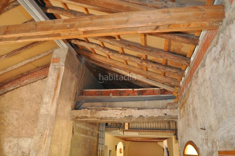 Foto e74f0fde-051e-43fb-a6b9-e4238bbd4e1c. Casa esta espaciosa villa de 4 dormitorios y 2 baños en chinorlet ofrece una excelente combinación de reformas completas y espacio para en Monòver