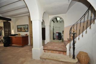 Maison à Pinoso. Rebajado para venta rápida  al entrar en esta gran casa de campo