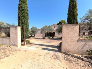 Maison à El Rabal. Descubra el potencial de una propiedad excepcional con infinitas