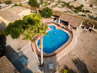 Chalet à Romana (la). Tenemos a la venta esta excelente propiedad en una zona tranqui
