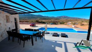Maison à Romana (la). Precio actualizado el 2405 villa de increíble valor construida e