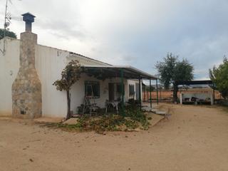 Maison à Yecla. Disponemos de una amplia cartera de propiedades en las zonas de