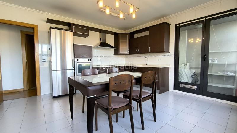 Foto 2bd13d61-e490-4641-9a9a-66343590dc49. Piso bonito piso de 93m construidos en lakua. en Lakua-Bizkarra Vitoria - Gasteiz