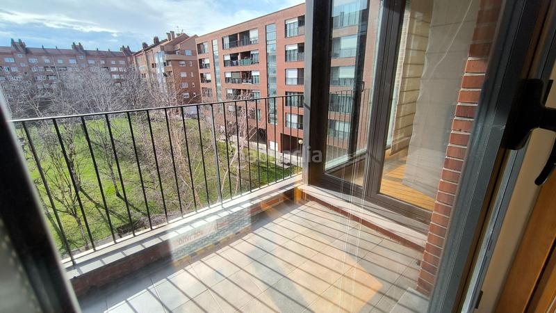 Foto 87bc3860-9d6f-4718-8dad-b446539f64aa. Piso bonito piso de 93m construidos en lakua. en Lakua-Bizkarra Vitoria - Gasteiz