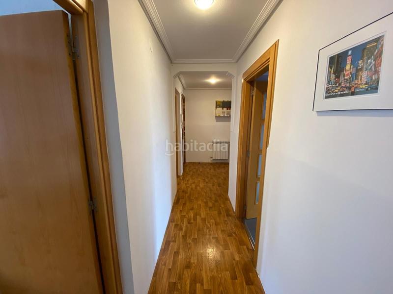 Foto e8f3aa99-c4e4-4c42-872f-651a19ae9363. Piso bonito piso de 69m construidos en adurza. en Vitoria - Gasteiz