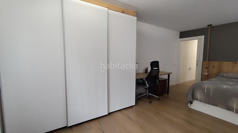 Foto 95084efb-fe28-4dfb-96bf-9573349458e7. Alquiler piso acogedor piso reformado de 1 dormitorio en el centro. ideal para disfrutar de tus días con luz y excelentes vistas. no te lo pierd en Vitoria - Gasteiz