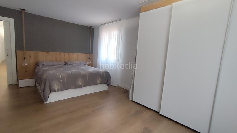 Foto 987bad56-2425-4ac5-b278-3625446a9c3e. Alquiler piso acogedor piso reformado de 1 dormitorio en el centro. ideal para disfrutar de tus días con luz y excelentes vistas. no te lo pierd en Vitoria - Gasteiz