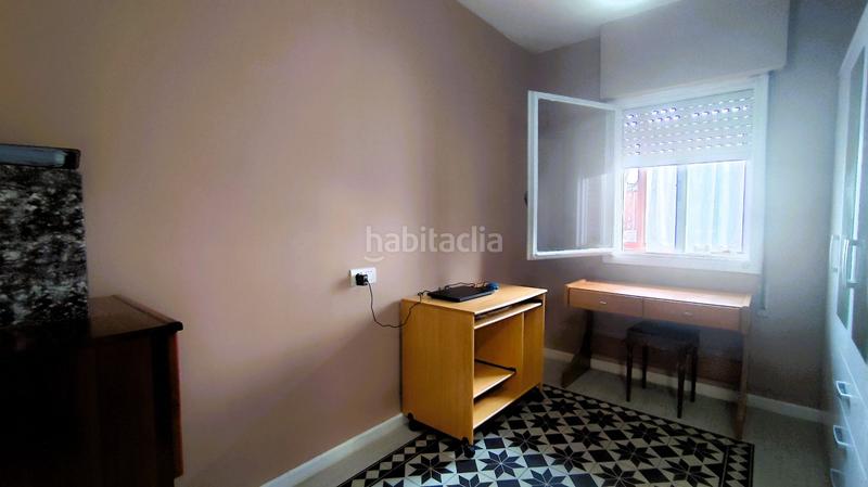 Foto be5a5f0d-196f-49e9-98e5-d0a123ee23a5. Pis a Zaramaga Vitoria - Gasteiz