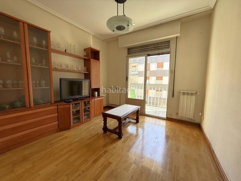 Foto fe49087a-78de-46e2-82a2-1fee95d5a084. Appartamento in El Pilar Vitoria - Gasteiz