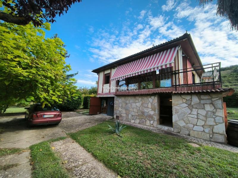 Foto 843761b2-99ca-4e59-affc-6667094d0821. Casa con parcheggio in Labastida