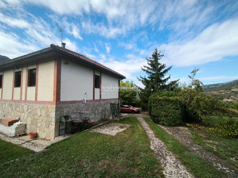 Foto 9e8de497-25a5-464f-8027-1c4c458ad184. Casa con parcheggio in Labastida