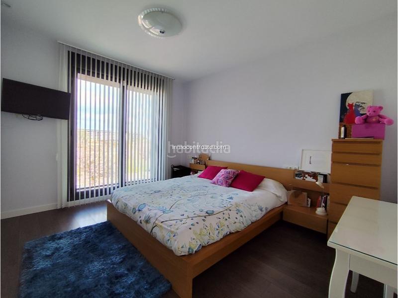 Foto 66d958f6-810d-4d1c-8e84-40262fe493d0. Casa adossada amb aparcament a Mendizorrotza - Armentia Vitoria - Gasteiz