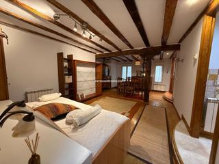 Pis  N/a. Bonito piso de 55m construidos en el casco medieval.