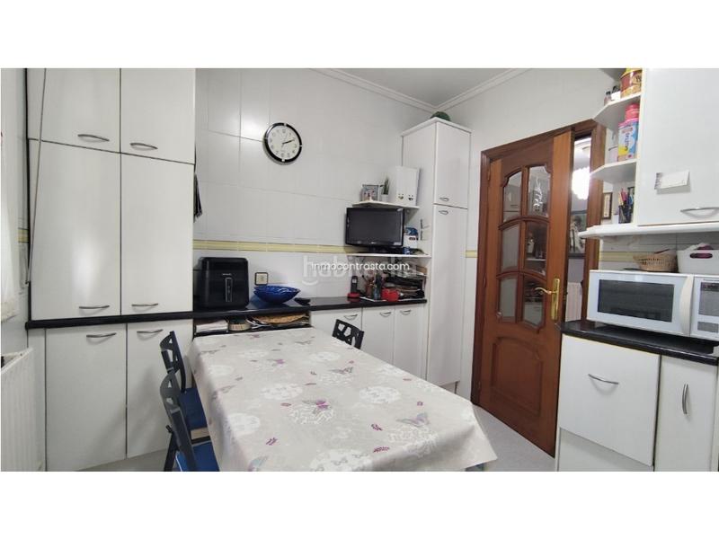 Foto f914004c-b50c-47c6-a28e-862460e0872b. Appartement avec parking dans Ariznabarra Vitoria - Gasteiz