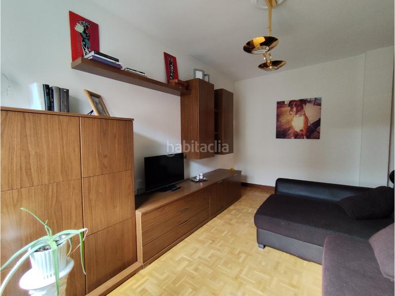Foto 1a59c382-072e-49d7-bff5-2d47fffdc0a4. Flat in Adurtza Vitoria - Gasteiz