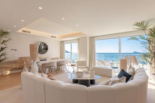 Pis  Vicente llorca alos. Vivienda de lujo de obra nueva en primera lnea de la  playa  de