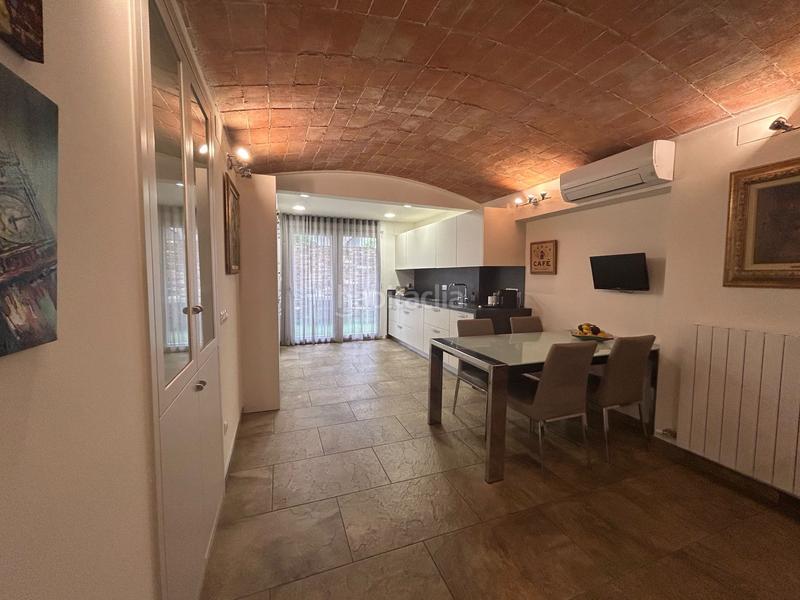Foto c640e38b-b0bc-441e-b5c1-616c6548b7f7. Casa adosada casa céntrica en Nucli Urbà Esparreguera