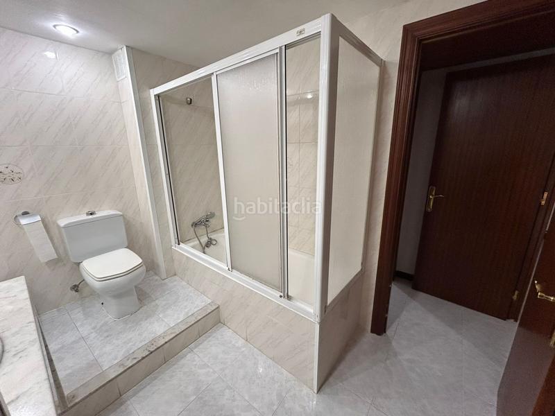 Foto 35964d04-75d2-41bc-baa1-ddaaac66267d. Pis amb calefacció a Nucli Urbà Esparreguera