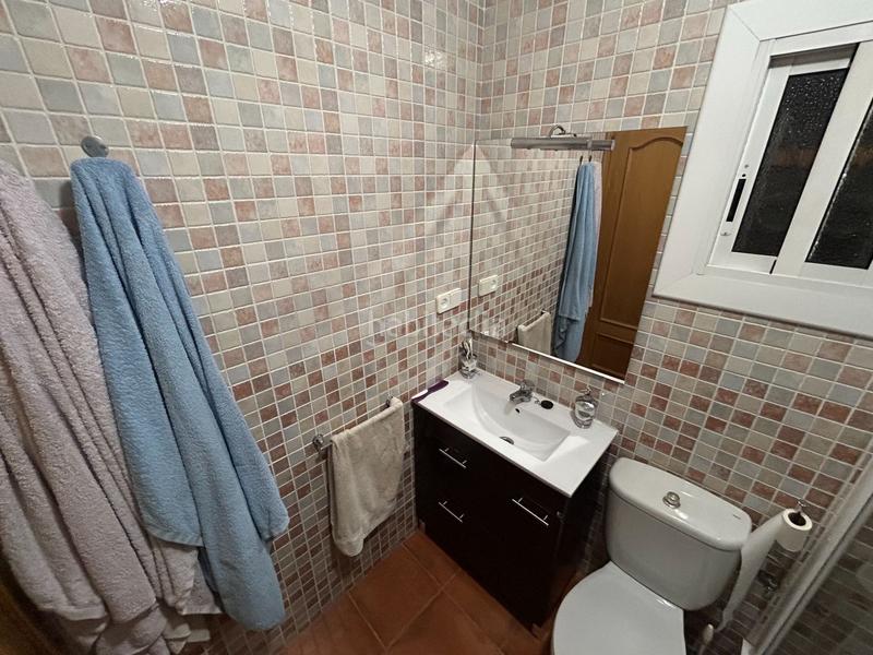 Foto 0c9fcca8-8f35-4855-b9af-916ac1874d33. Casa  para entrar a vivir en Abrera