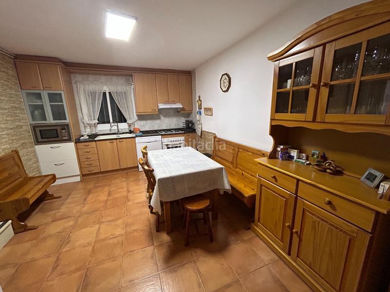 Foto b0f41cd1-5050-4f57-83ab-cdaf3a8f4504. Casa  para entrar a vivir en Abrera