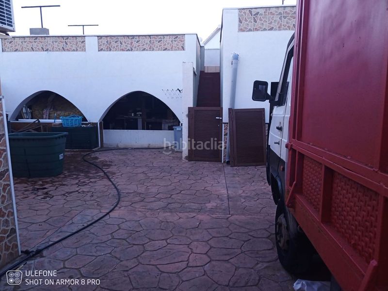Foto b2a7f4df-7d00-4fff-8b41-714533bcf058. Casa amb calefacció a Bisbal del Penedès (La)