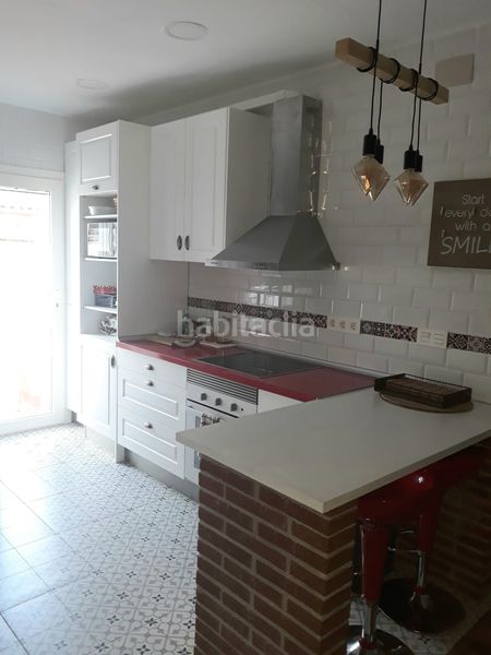 Foto 0e5c4828-7435-49e3-a6e4-ff8ada0feb4b. Casa adossada amb calefacció a Mas d´en Gall Esparreguera