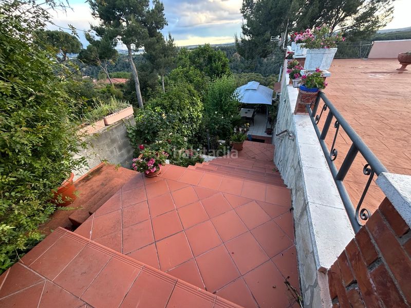 Foto f54a03ef-2929-4179-9950-a97c9507a688. Casa amb piscina a Hostalets de Pierola (Els)