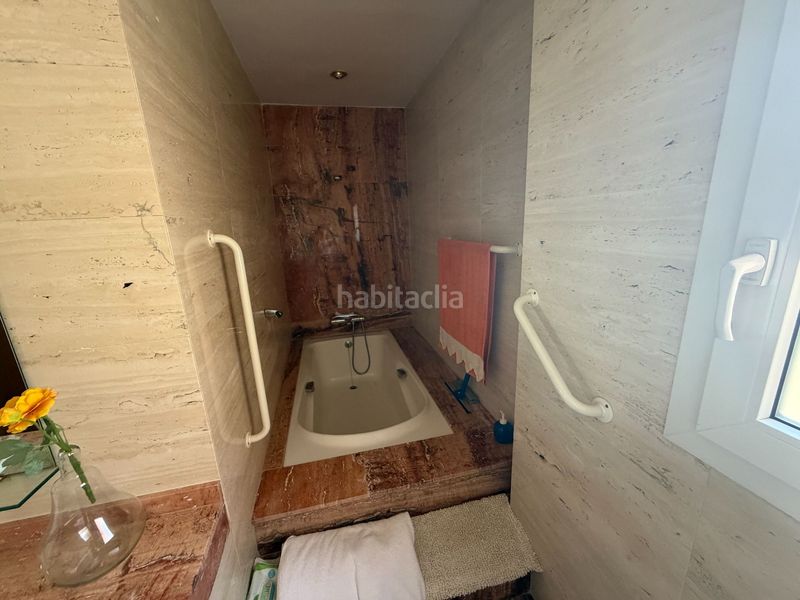 Foto 0b397836-65c8-4fa9-9451-0ab222680561. Casa amb calefacció piscina a Can Rial Esparreguera