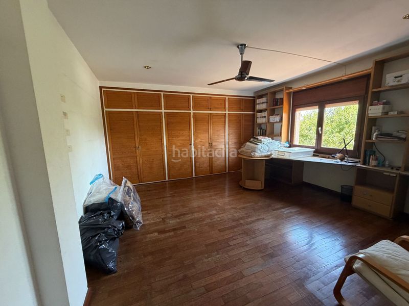 Foto d94c666a-17fe-478b-9fc1-efccad70ea18. Casa amb calefacció piscina a Can Rial Esparreguera