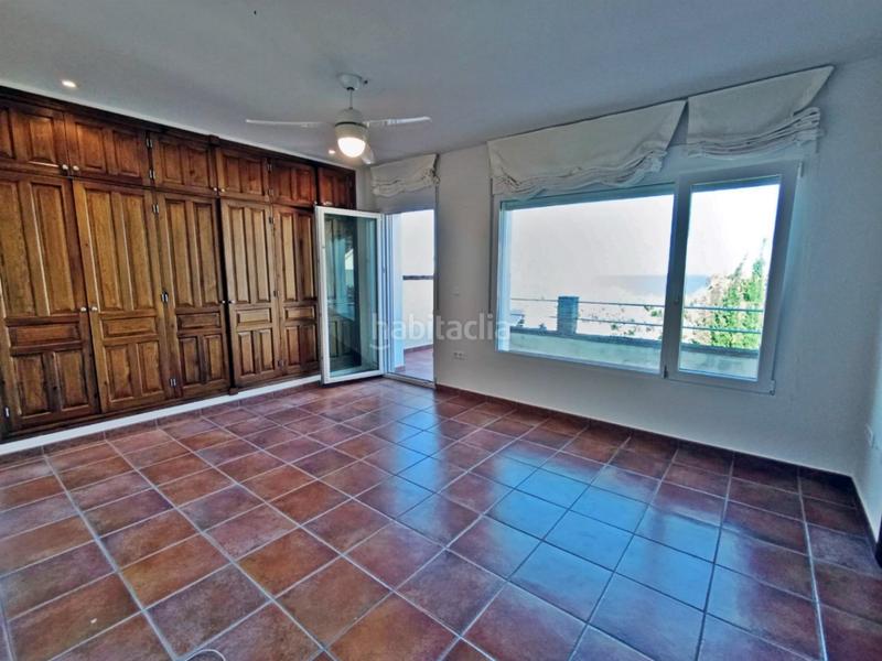 Foto 1a175002-f661-45ce-9f09-b06d60ddcd50. Chalet mit heizung parking pool in Las Rotas / Les Rotes Dénia