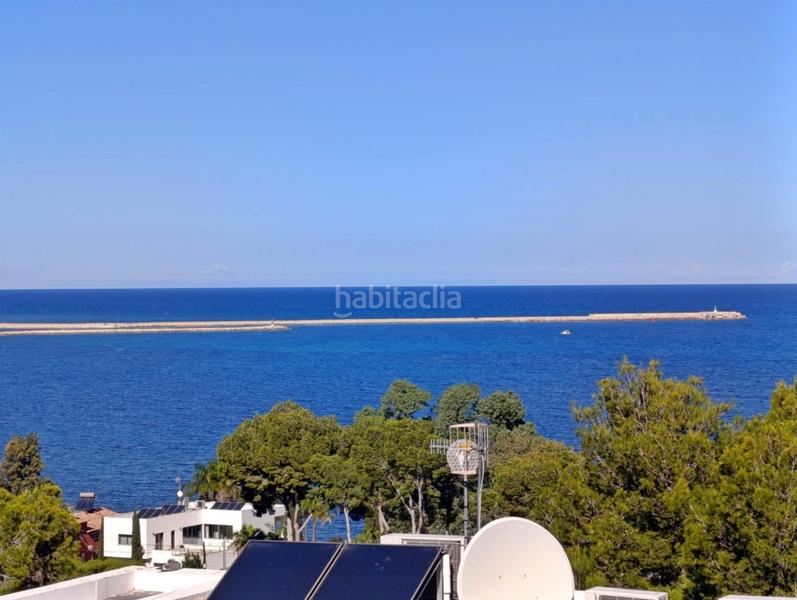 Foto 6d96655d-d5c1-41ff-ac81-edc56e5d1611. Chalet mit heizung parking pool in Las Rotas / Les Rotes Dénia