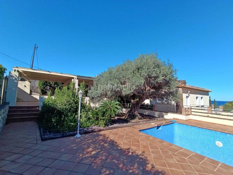 Foto 7072b065-7edc-4bdc-a3d4-b3246aa3aad7. Chalet mit heizung parking pool in Las Rotas / Les Rotes Dénia