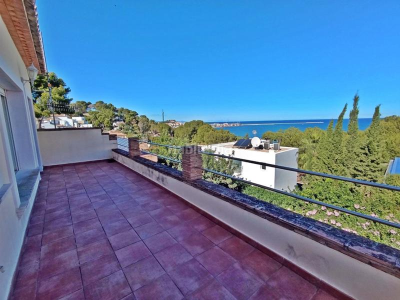 Foto 2ff055e8-aa15-4e81-902b-15e2a222e989. Chalet with heating parking pool in Las Rotas / Les Rotes Dénia